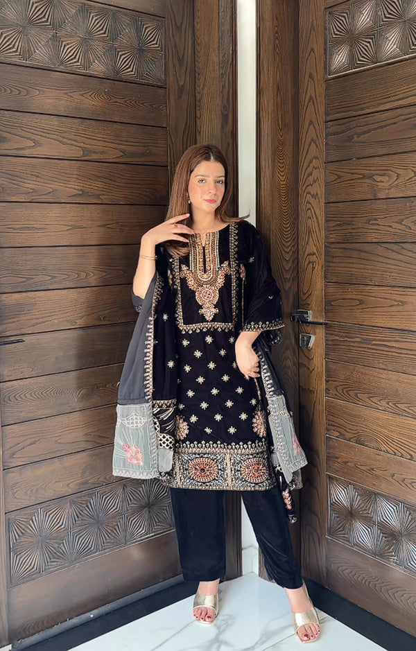 MARIA.B VELVET 01 BLACK